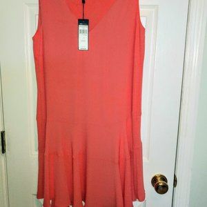 FLAPPER STYLING! BCBG MAXAZRIA NWT Dropwaist dress, CAN BE $26. & $4.99-shipped!